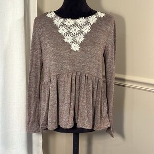 Alter’d State‎ Tiered Top Small Brown Peplum Long Sleeve Lace Floral Neck